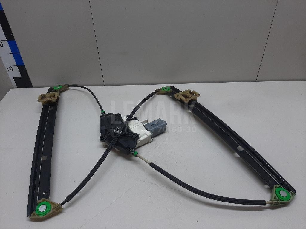 Стеклоподъемник электр. передний правый