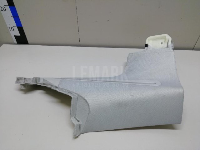 Обшивка багажника