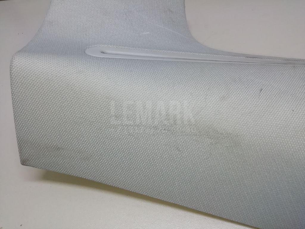 Обшивка багажника