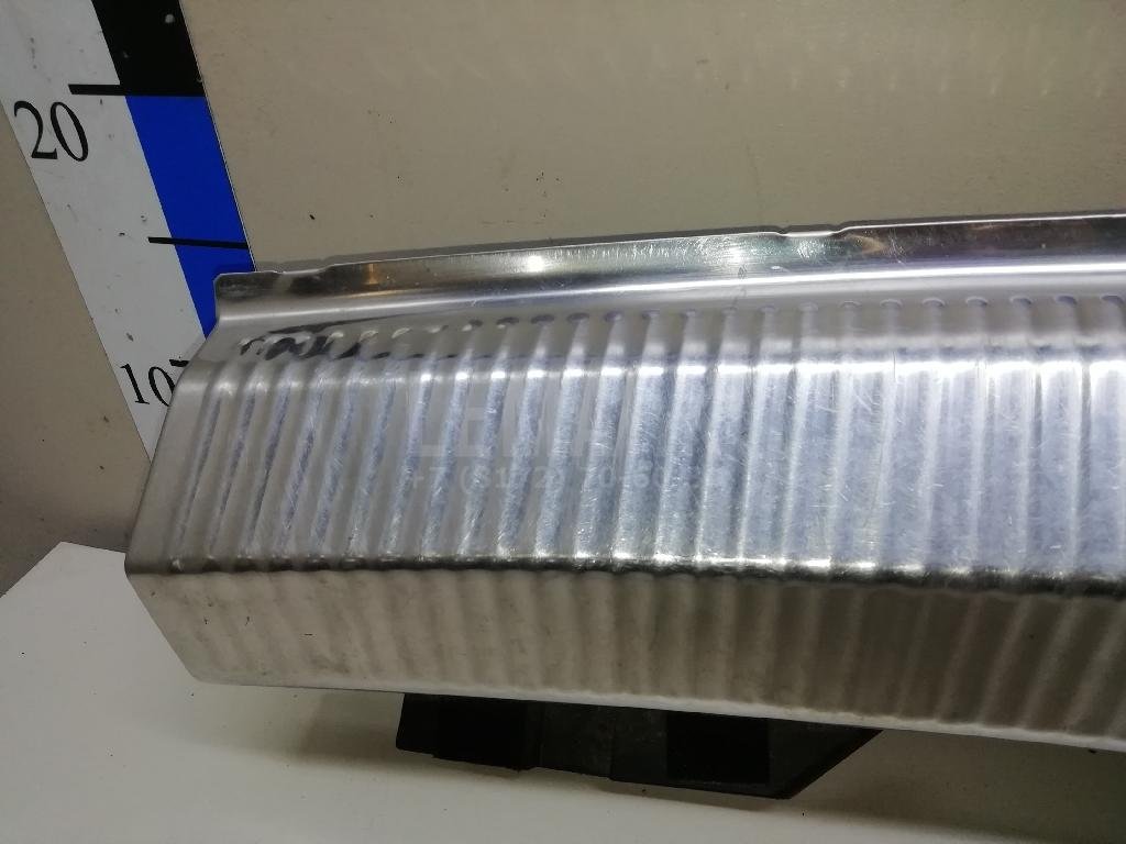 Обшивка багажника