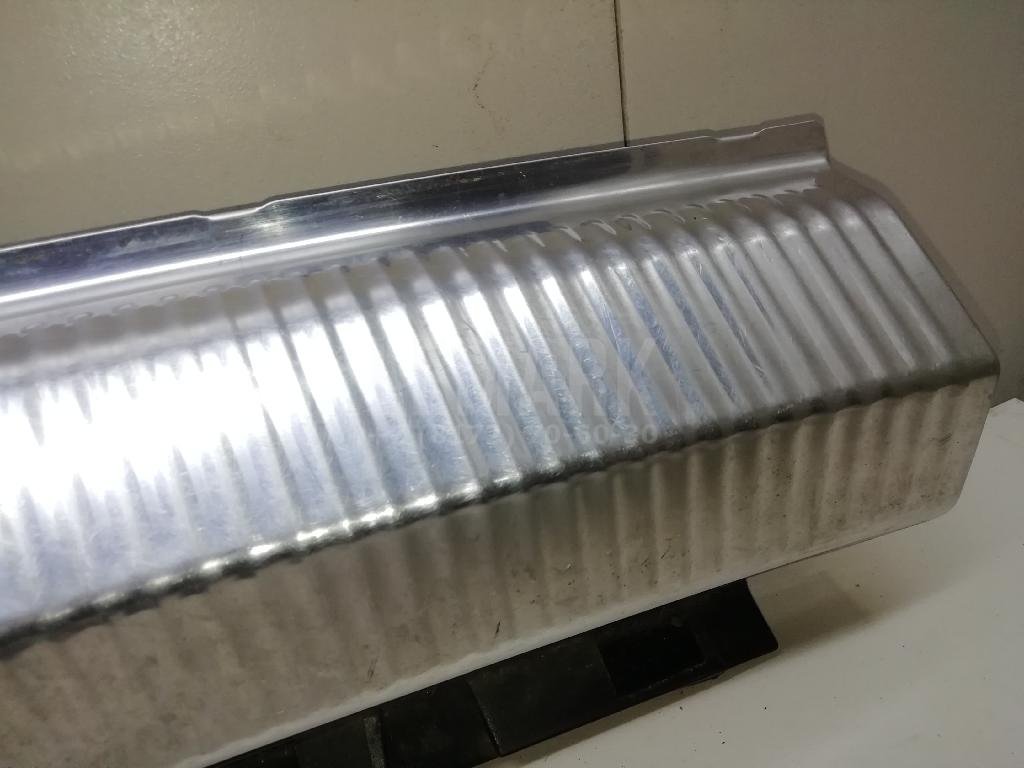 Обшивка багажника