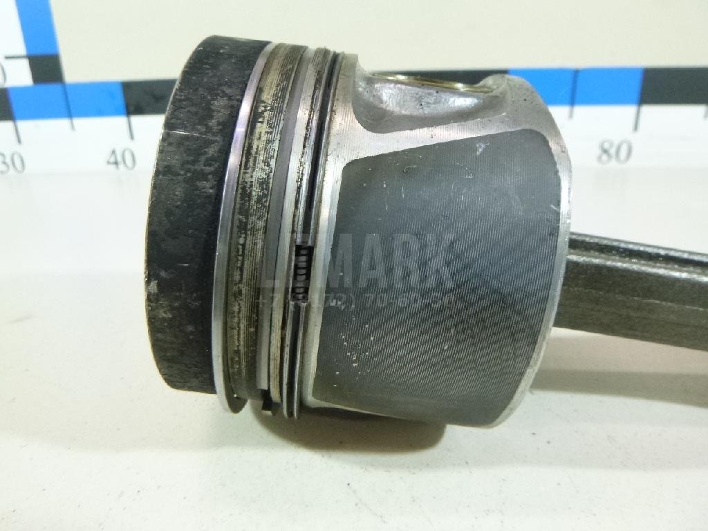 Поршень с шатуном