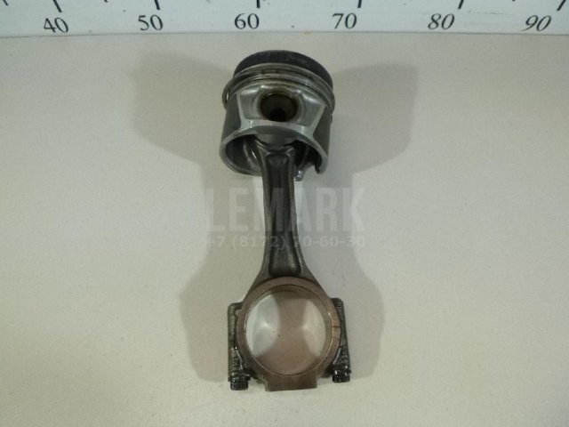 Поршень с шатуном