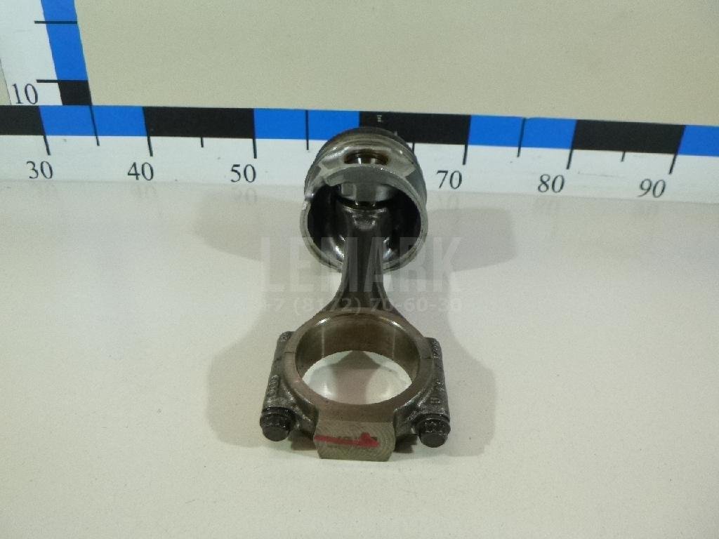 Поршень с шатуном