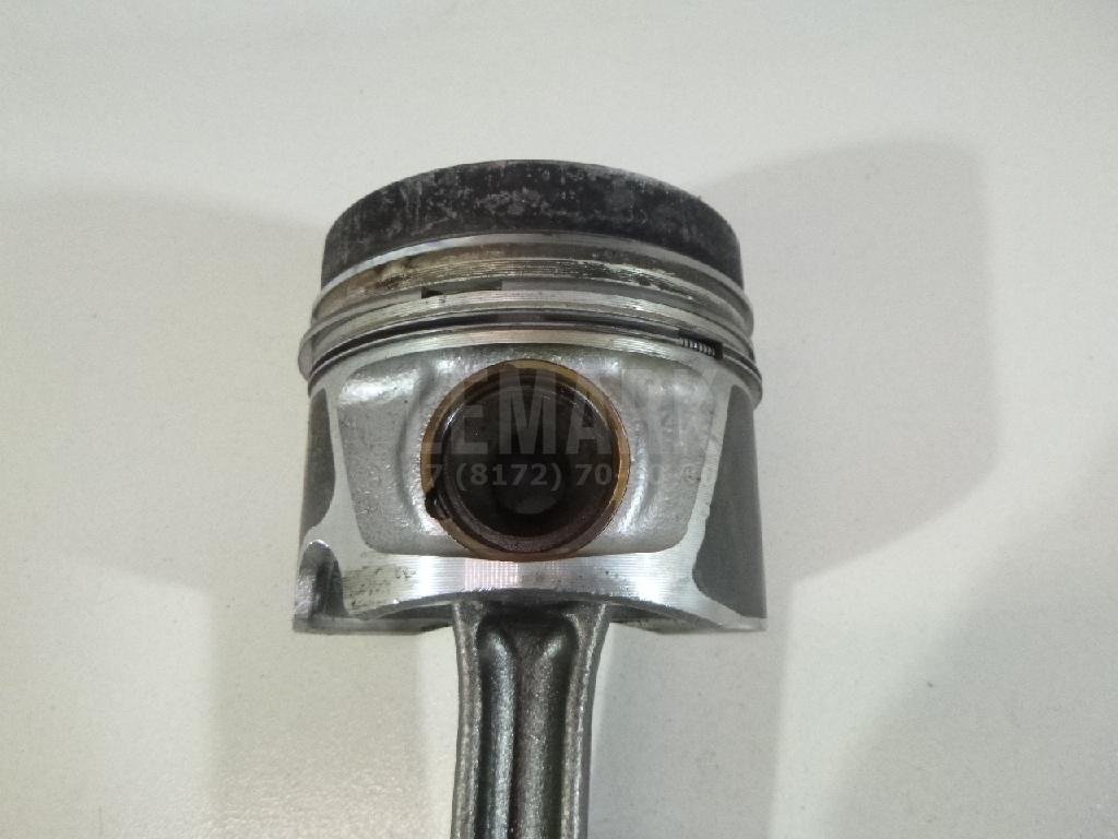 Поршень с шатуном