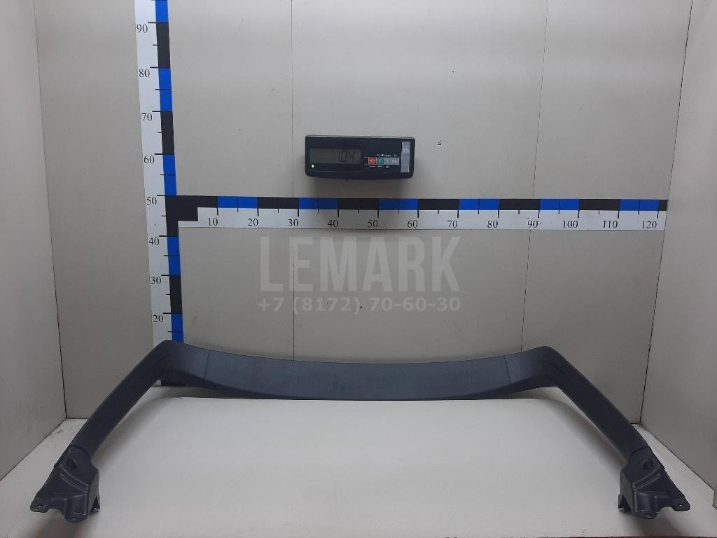 Обшивка двери багажника