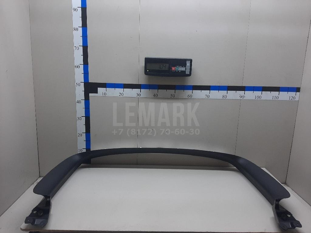 Обшивка двери багажника