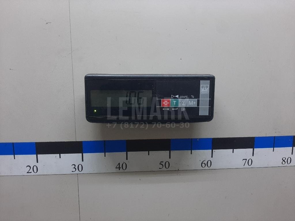 Обшивка двери багажника