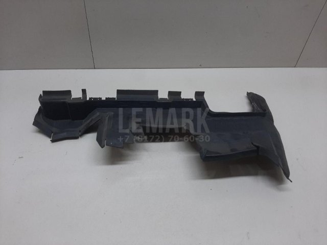 Воздуховод радиатора правый