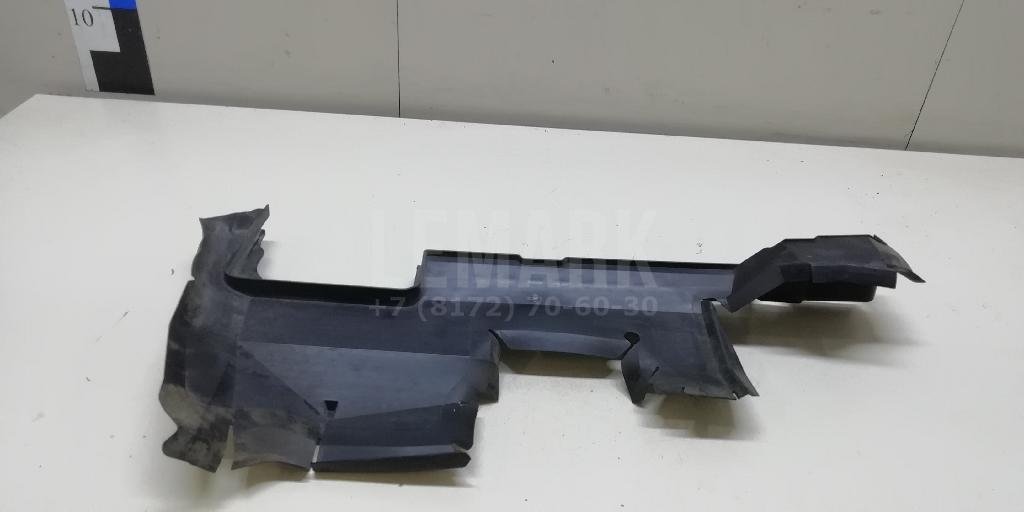 Воздуховод радиатора правый