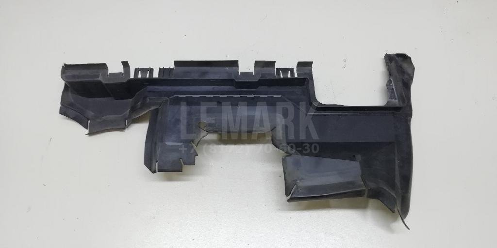 Воздуховод радиатора правый