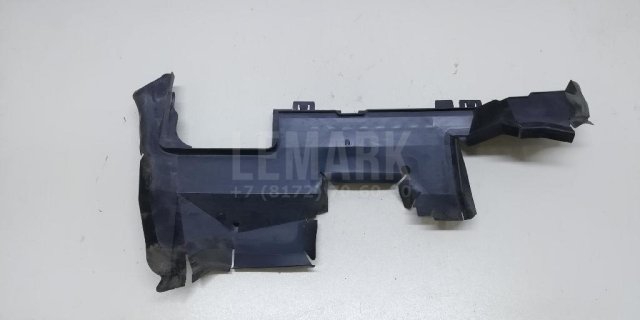 Воздуховод радиатора правый