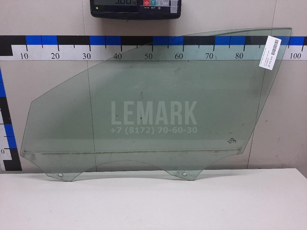 Стекло двери передней левой