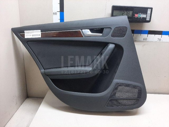 Обшивка двери задней левой