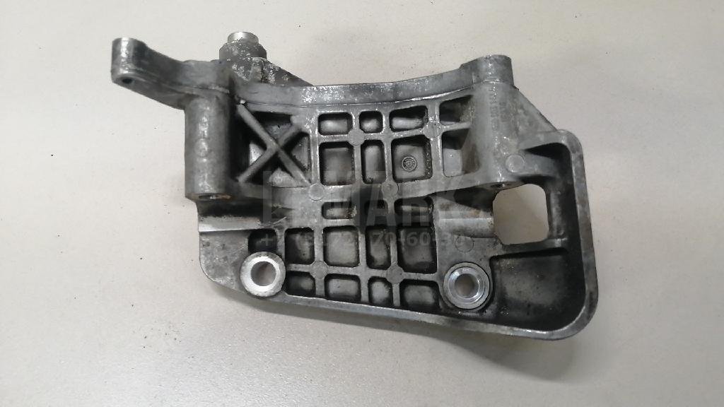 Кронштейн генератора для  Audi 100 [C4] 1991-1994