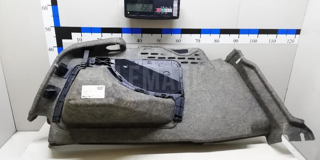 Обшивка багажника