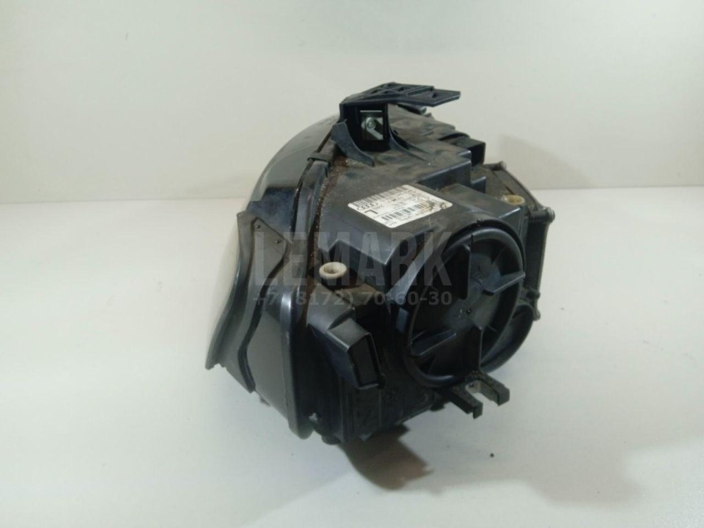 Крышка фары для  Audi A4 [B9] 2015