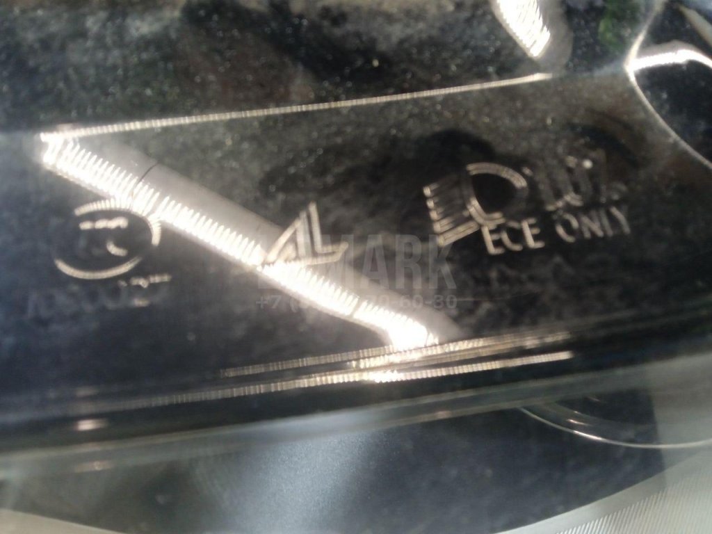 Крышка фары для  Audi A4 [B9] 2015