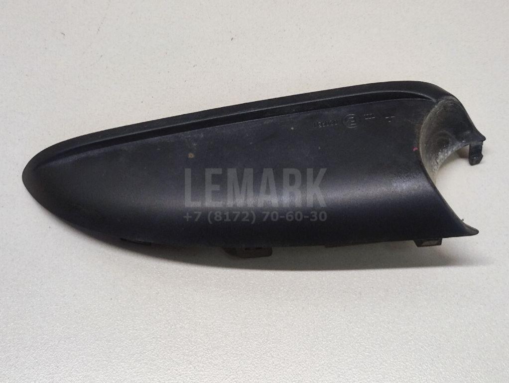 Накладка зеркала левого