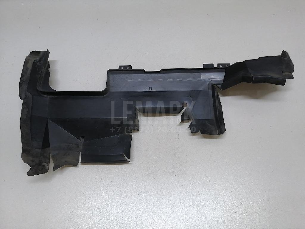 Воздуховод радиатора правый