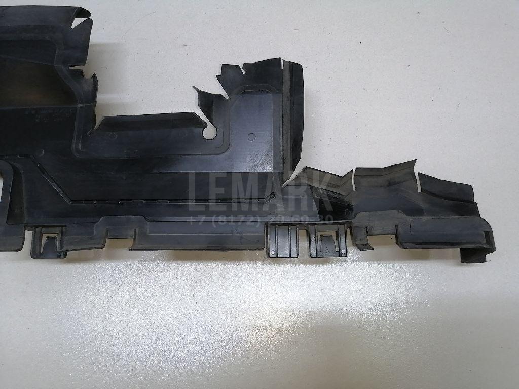 Воздуховод радиатора правый