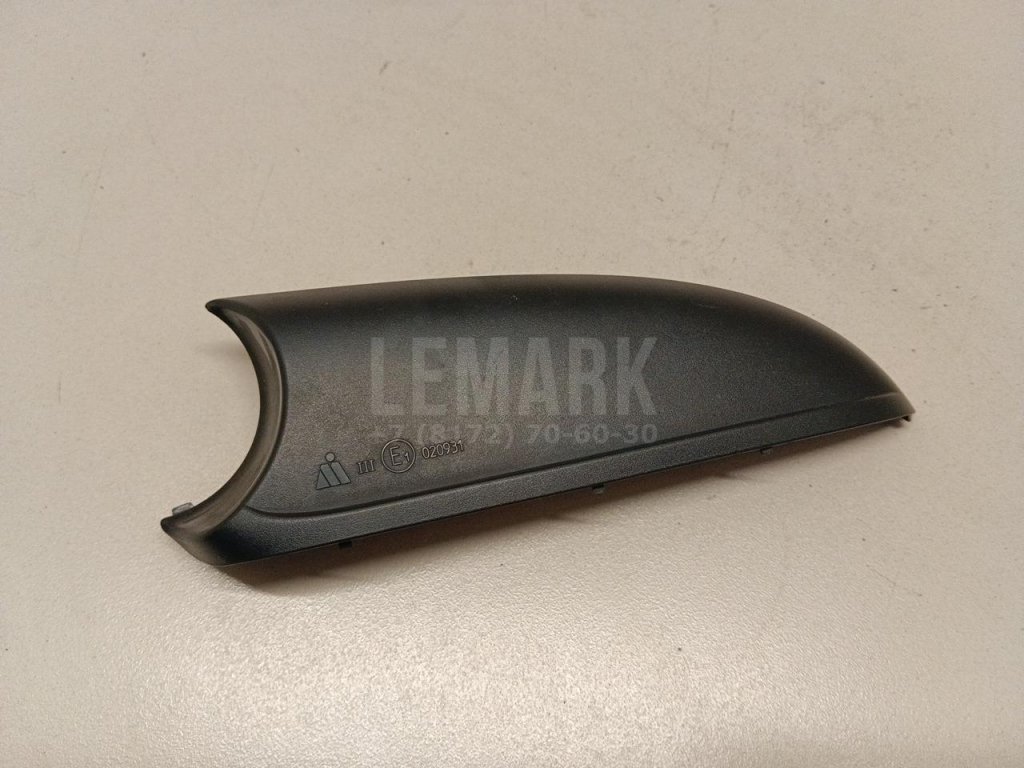 Накладка зеркала левого
