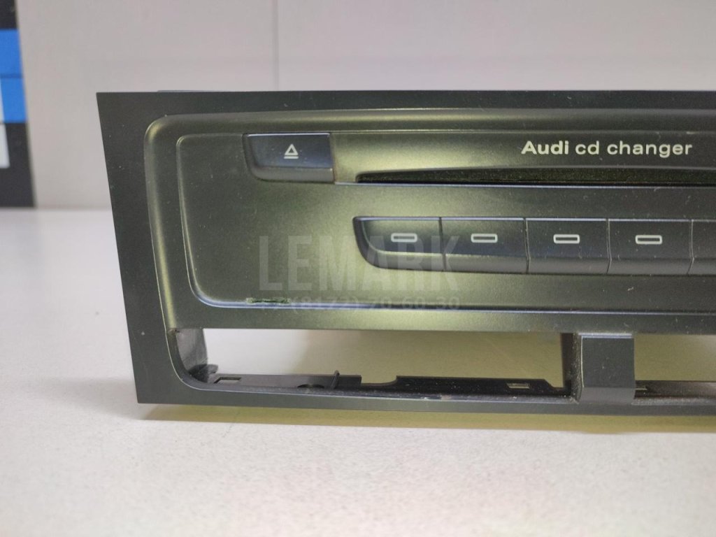 Чейнджер компакт дисков