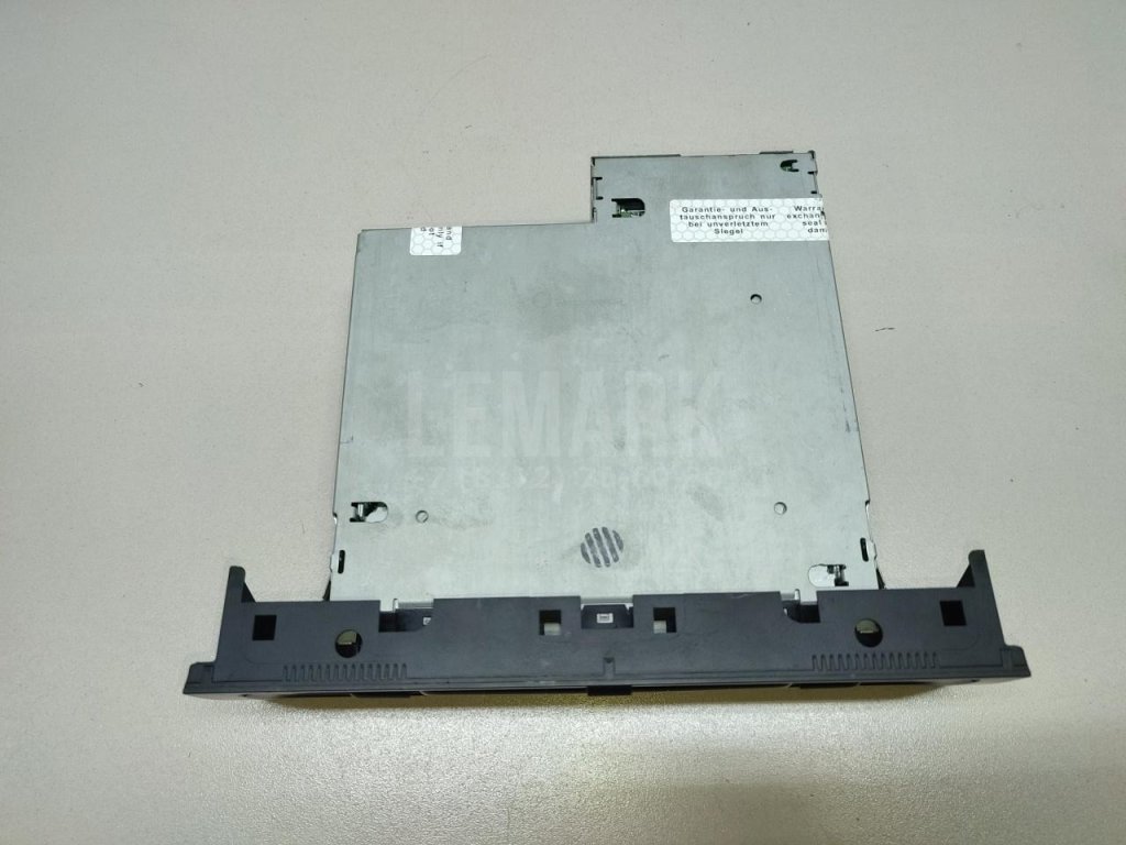 Чейнджер компакт дисков