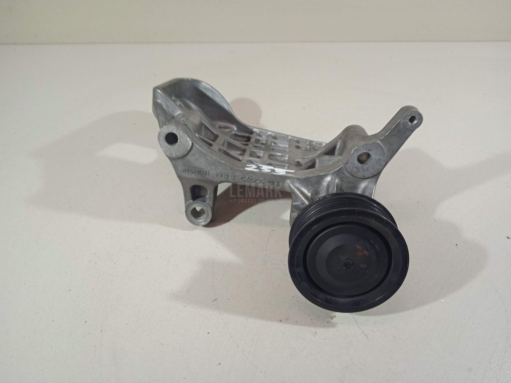 Кронштейн генератора для  Alfa Romeo Giulietta 2010-2020