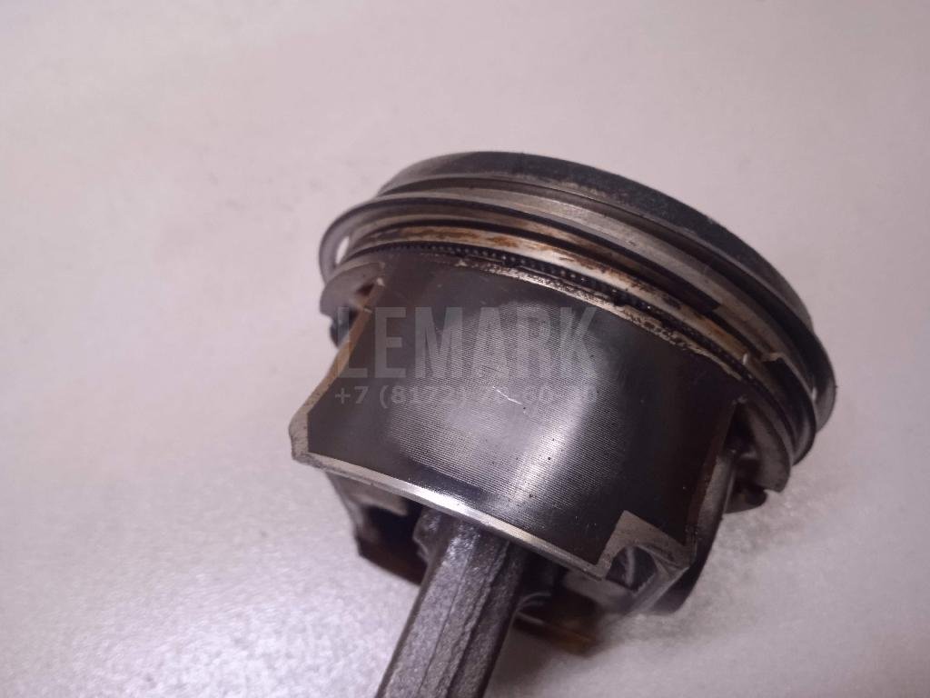 Поршень с шатуном