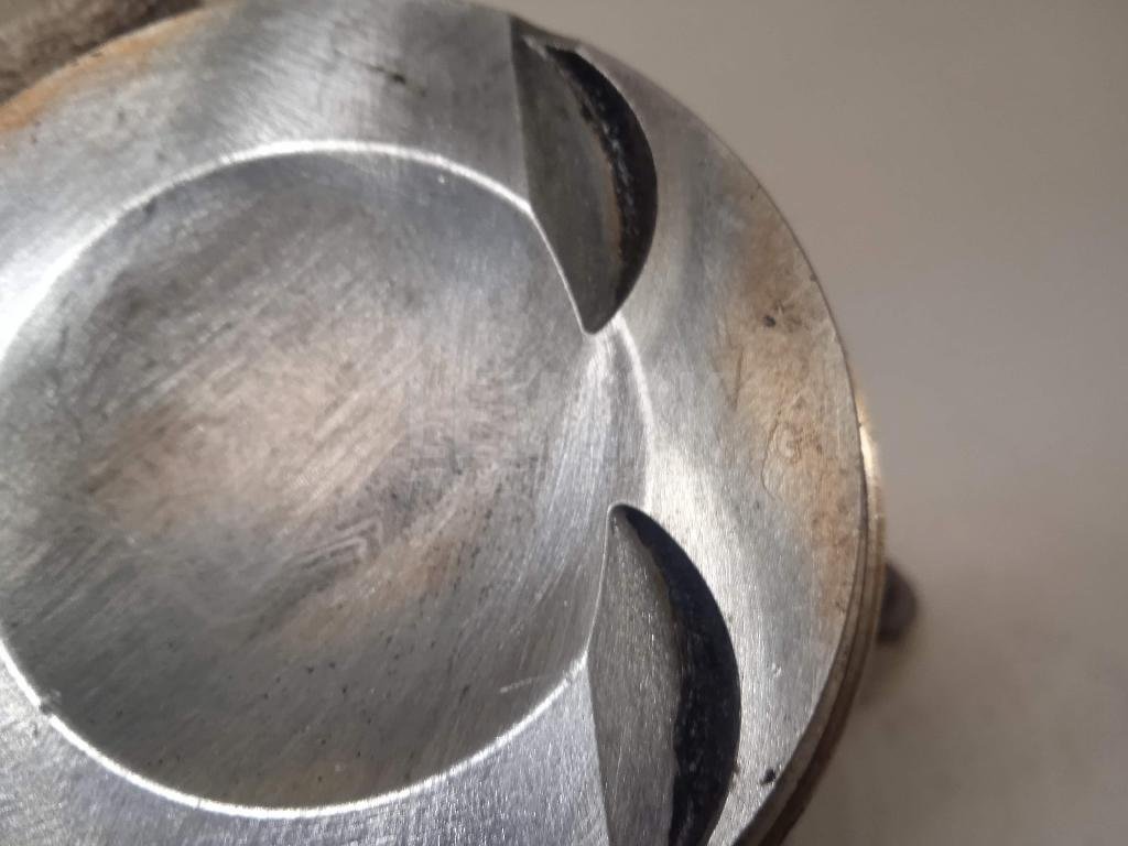 Поршень с шатуном