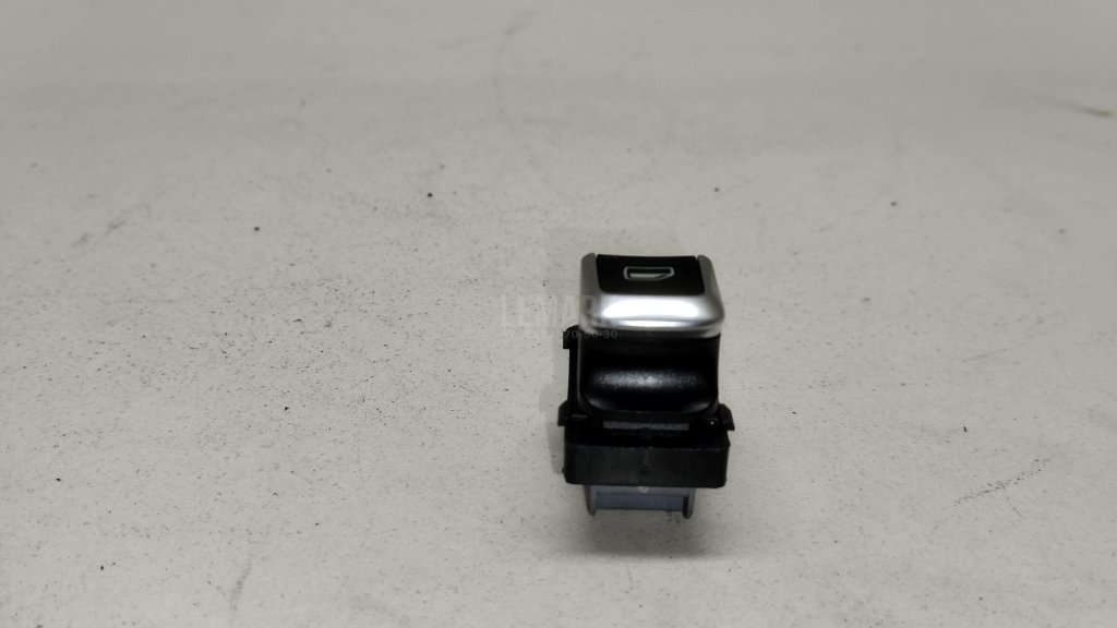 Кнопка стеклоподъемника