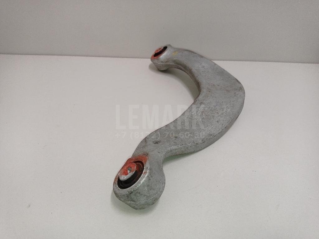 Рычаг задний верхний правый