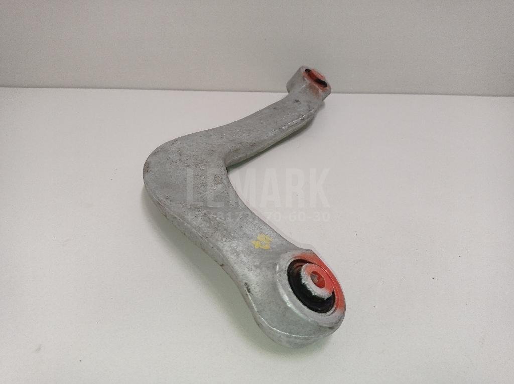 Рычаг задний верхний правый