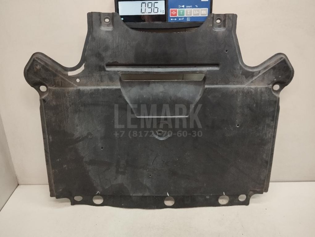 Пыльник двигателя