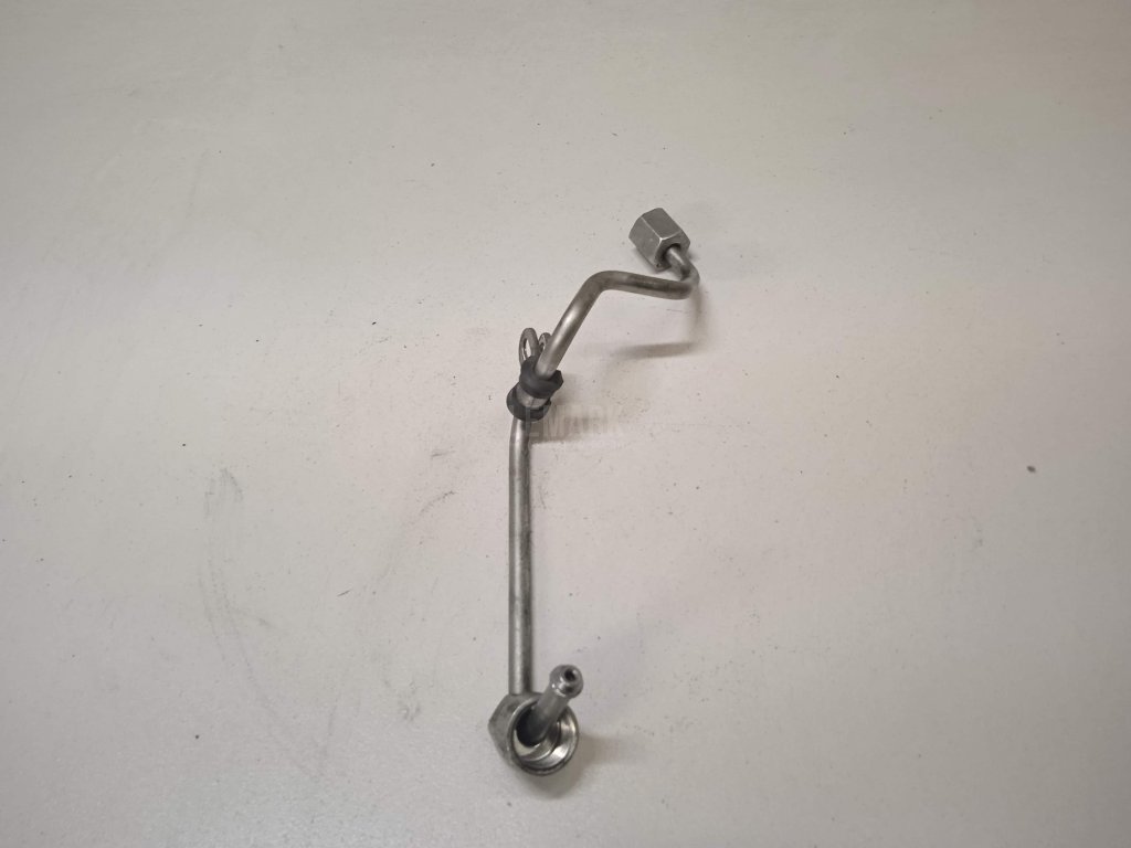 Трубка ТНВД для  Audi A4 [B9] 2015