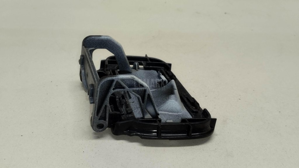 Крышка форсунки омывателя