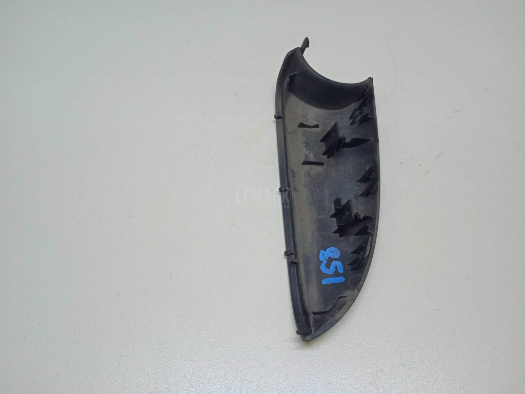 Накладка зеркала правого