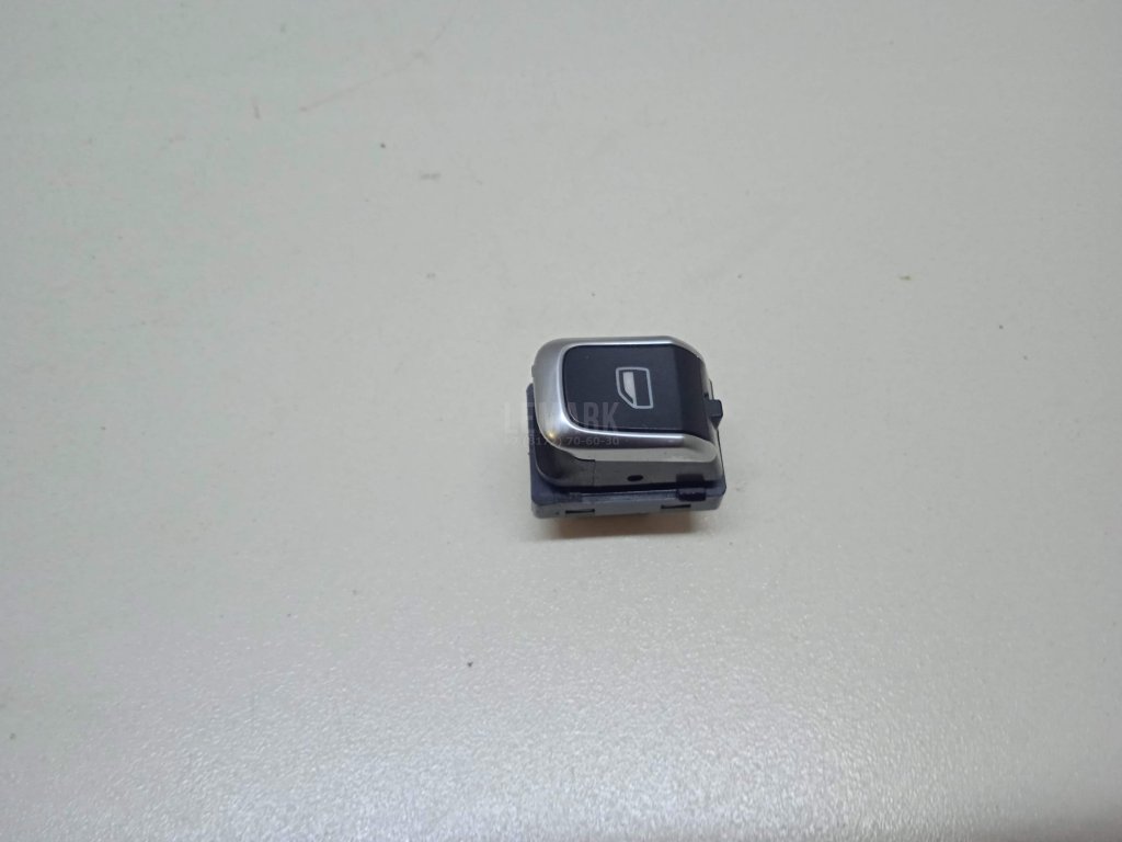 Кнопка стеклоподъемника