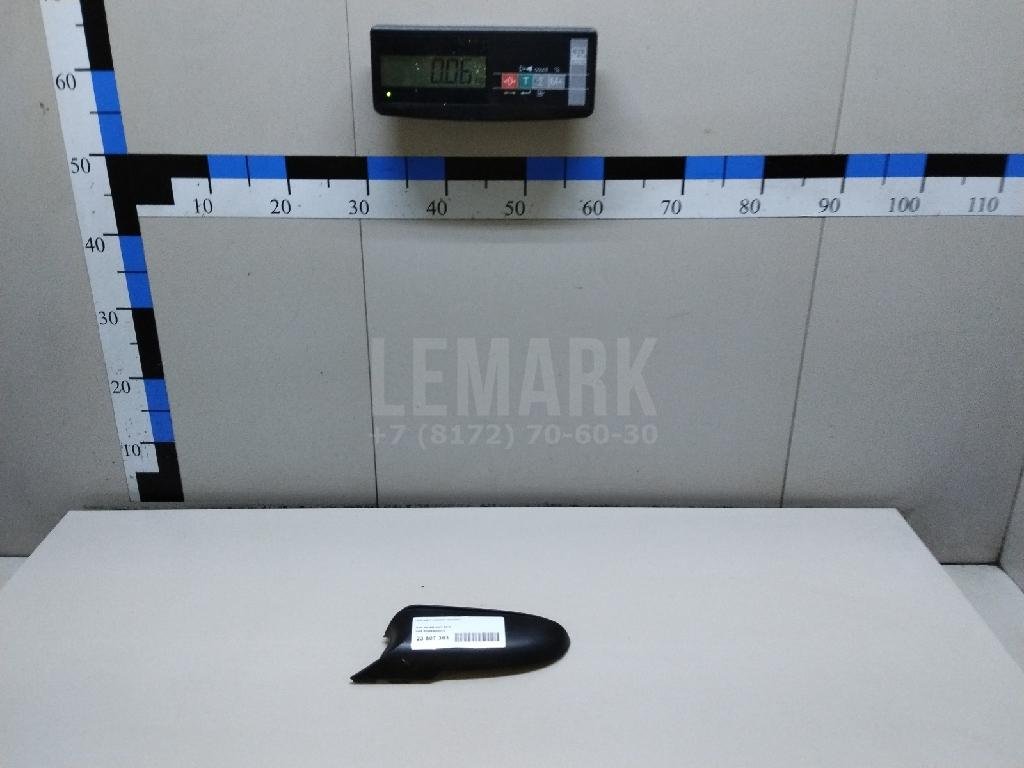 Накладка зеркала правого