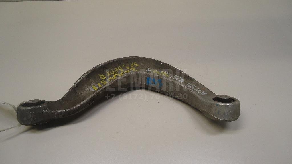 Рычаг задний верхний правый