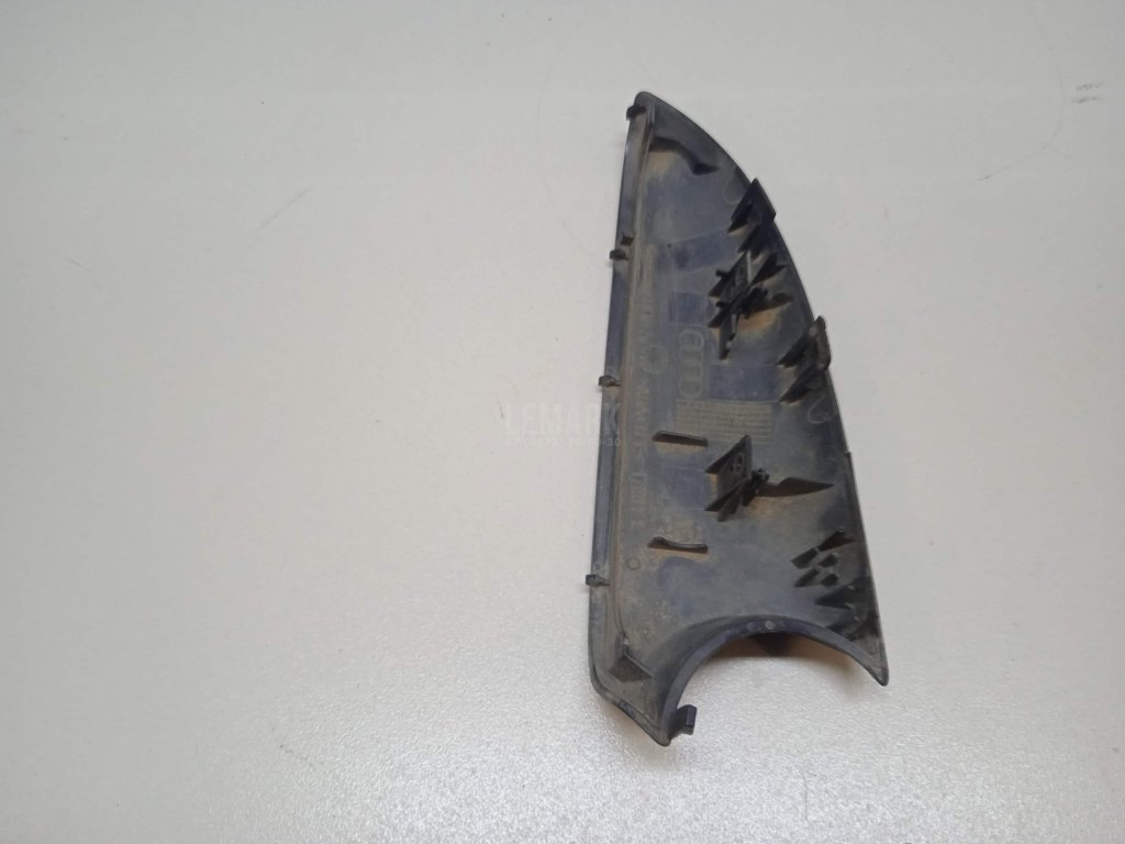 Накладка зеркала левого