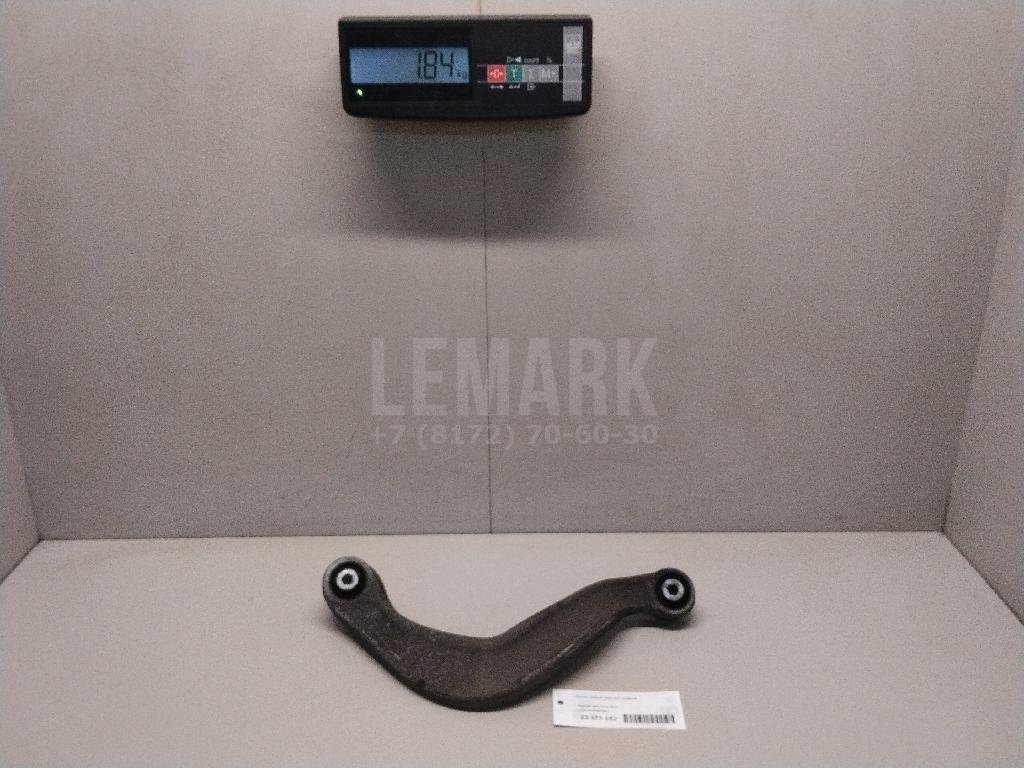 Рычаг задний верхний правый