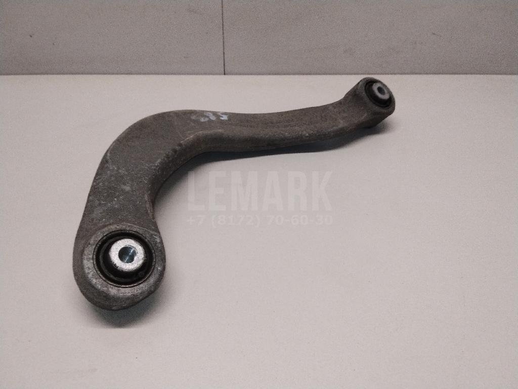 Рычаг задний верхний правый
