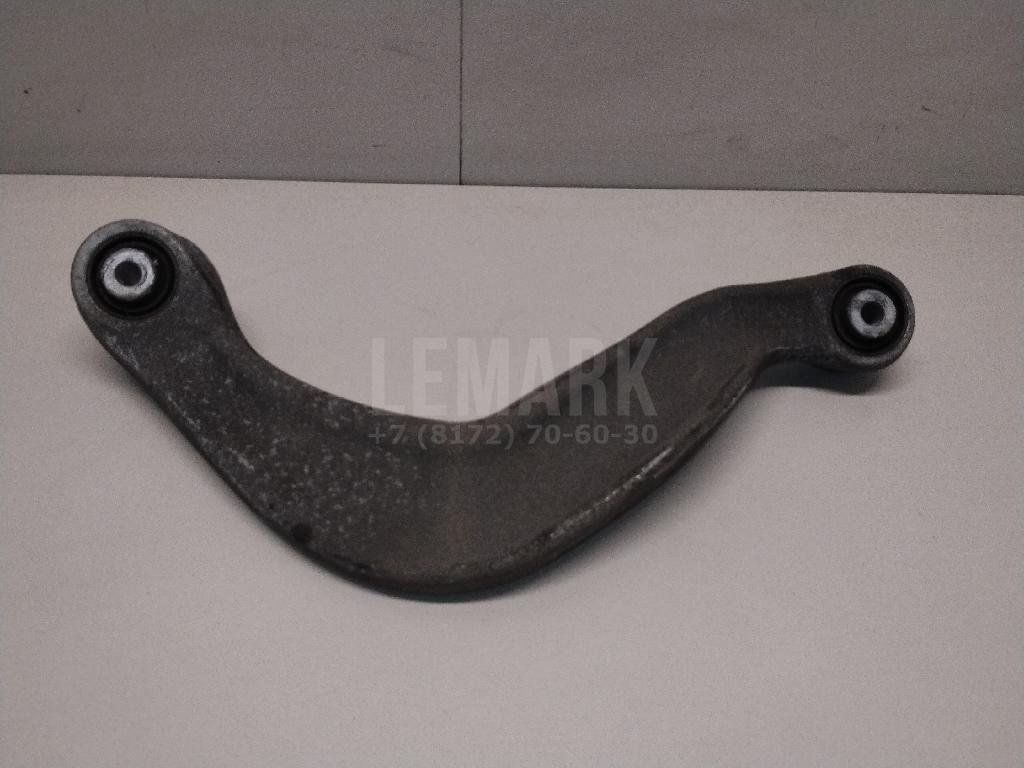 Рычаг задний верхний правый