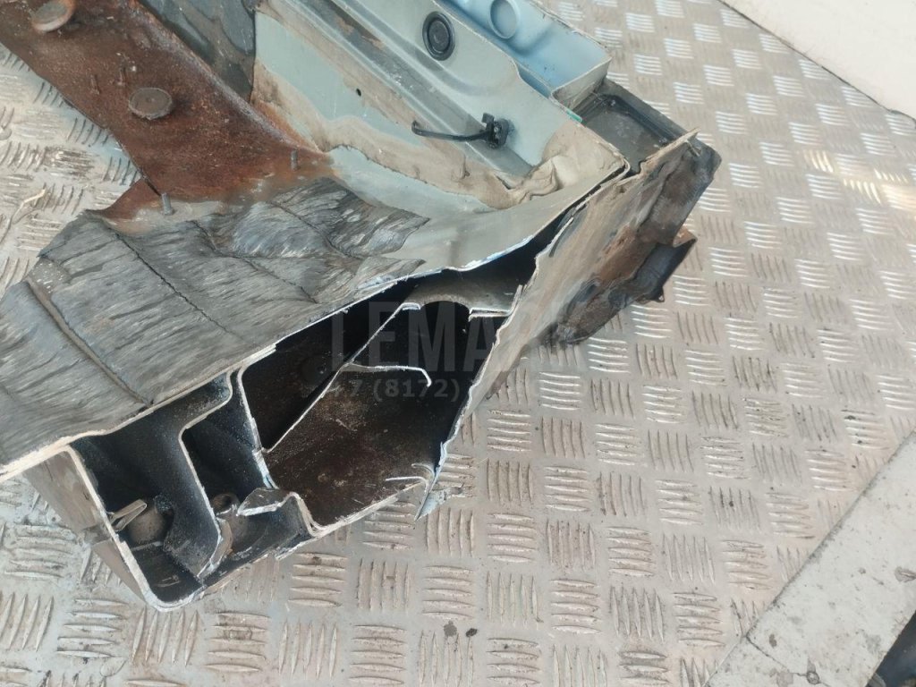 Порог со стойкой левый для  Audi 80/90 [B4] 1991-1995