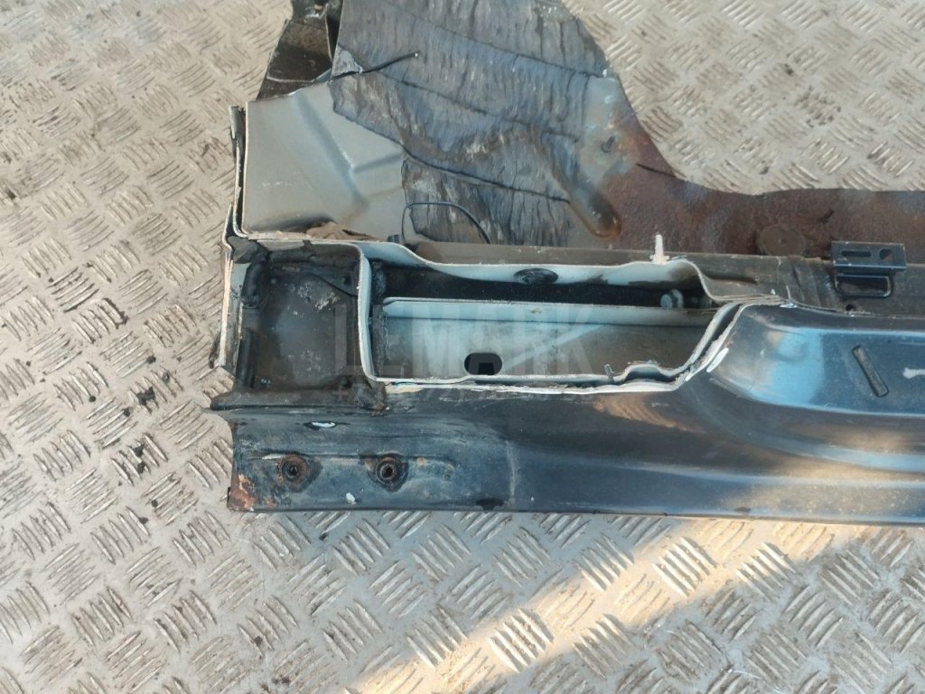 Порог со стойкой левый для  Audi 80/90 [B4] 1991-1995