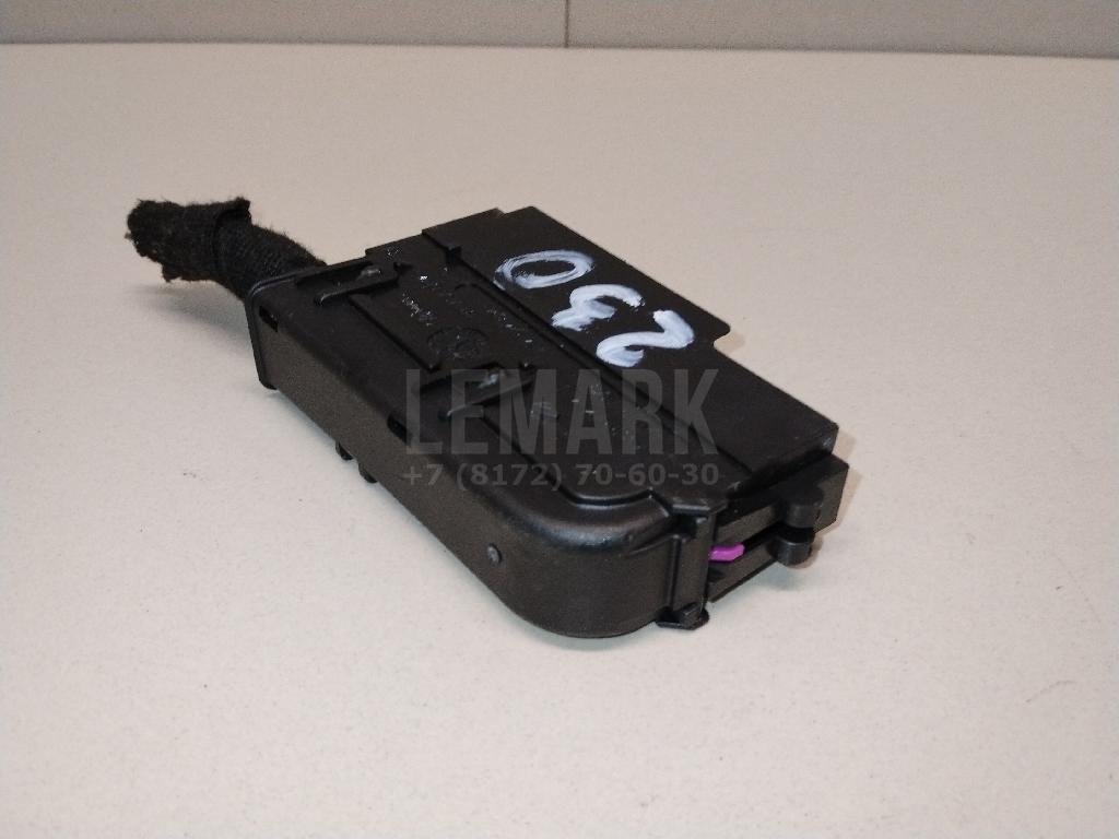 Блок предохранителей для  Audi A4 [B9] 2015