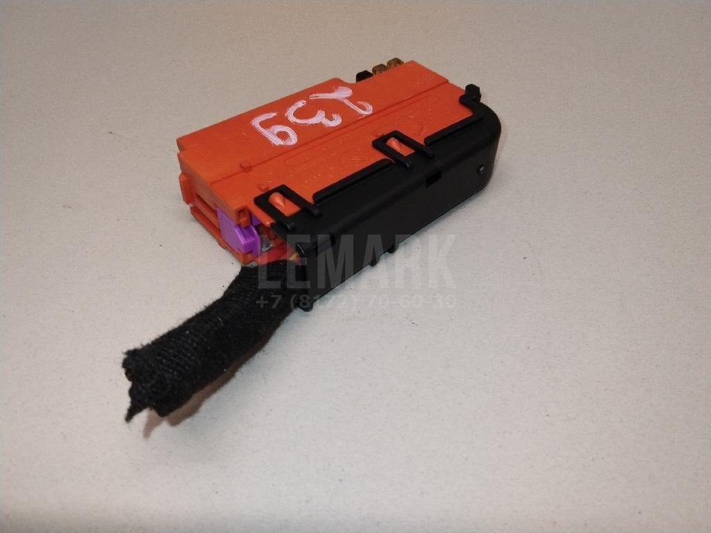 Блок предохранителей