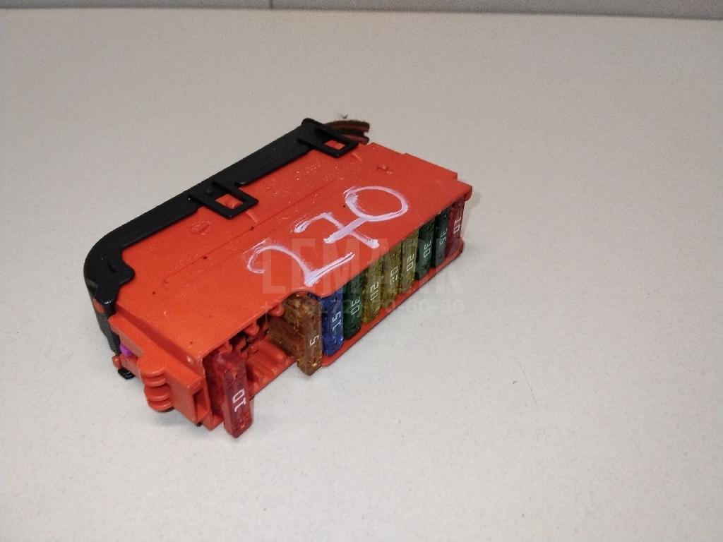 Блок предохранителей для  Acura MDX 2001-2006